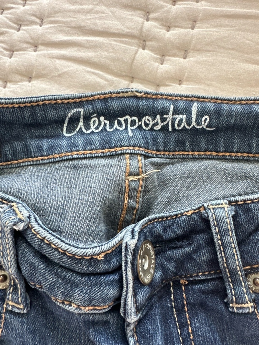 Aeropostale Ayla High-Rise Jegging Denim Jeans Women’s Size 00 - Picture 3 of 9